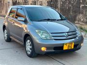 Toyota IST 2005 Gray for sale