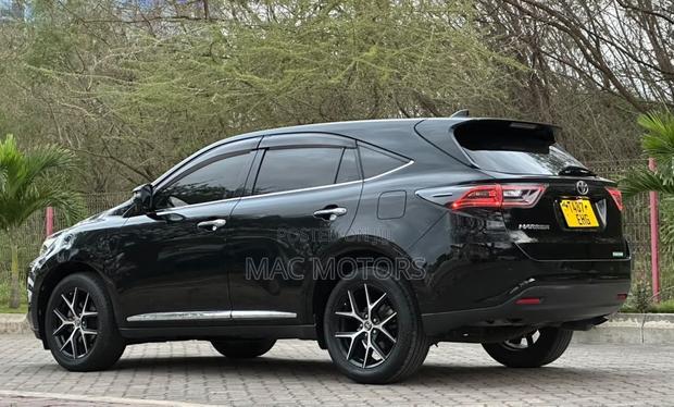 Toyota Harrier 2017 Black