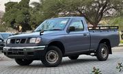 Nissan Pick-Up 2001 Purple for sale