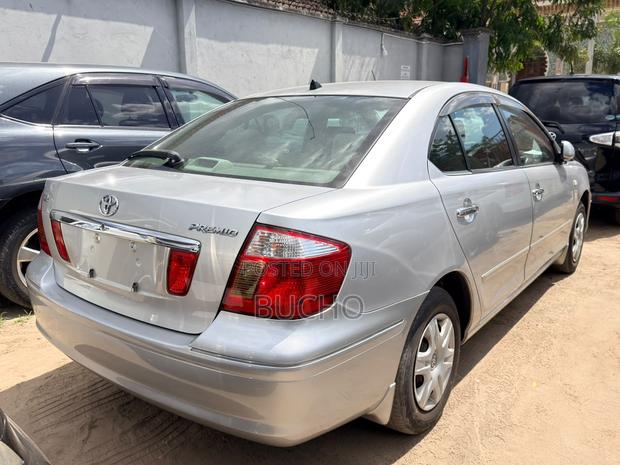 Toyota Premio 2003 Silver