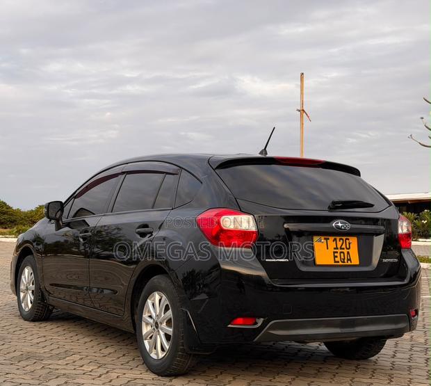 Subaru Impreza 2.0i Hatchback 2012 Black