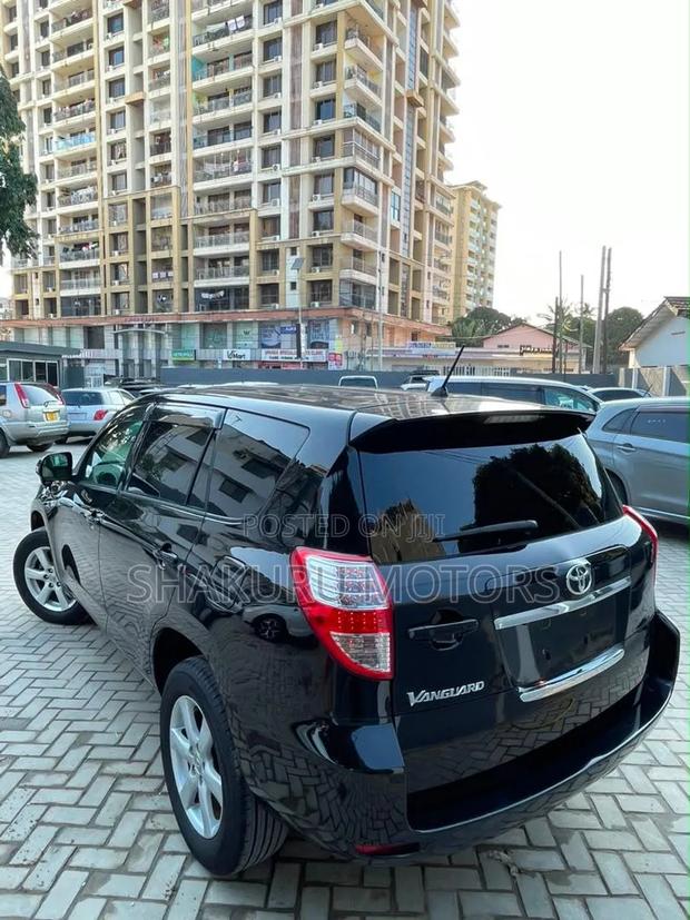 Toyota Vanguard 2009 Black