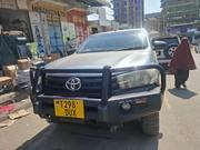 Toyota Hilux 2018 Gray for sale