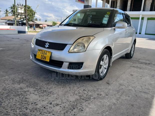 Suzuki Swift 2003 Silver