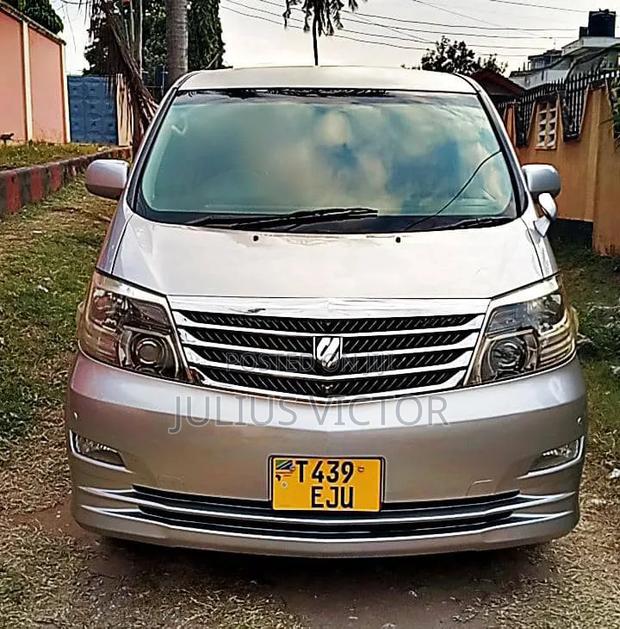 Toyota Alphard 2007 Silver