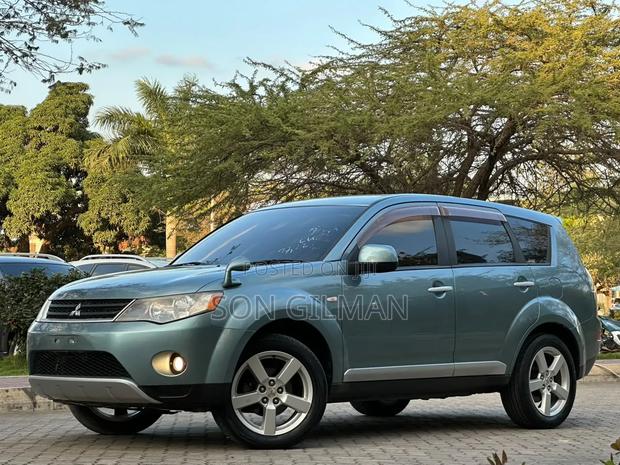 Mitsubishi Outlander 2005 Blue