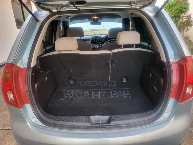 Mazda Verisa 2009 Blue