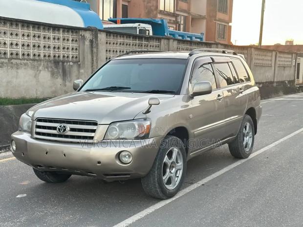 Toyota Kluger 2005 Gray