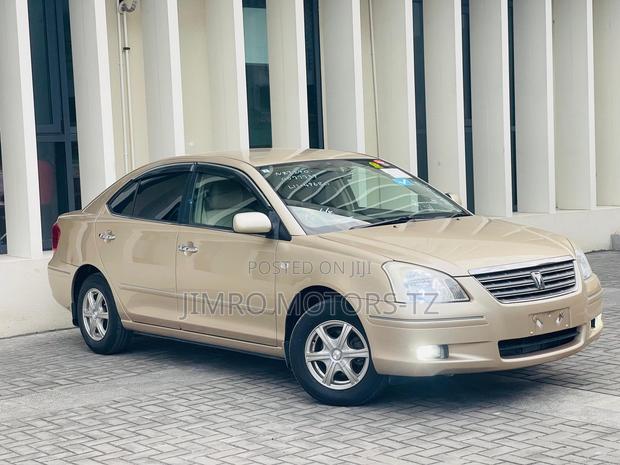 Toyota Premio 2006 Gold