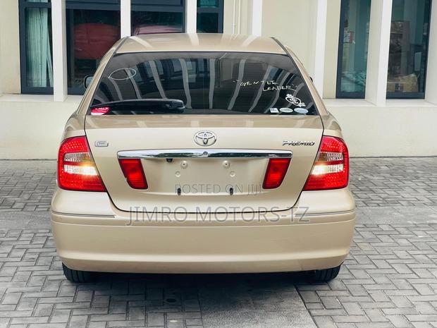 Toyota Premio 2006 Gold
