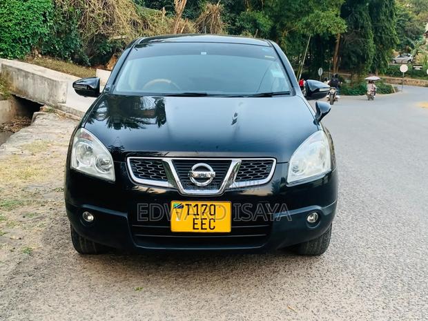 Nissan Dualis 2010 Black