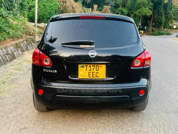 Nissan Dualis 2010 Black