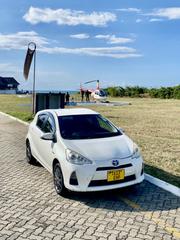 Toyota Aqua 2014 White for sale