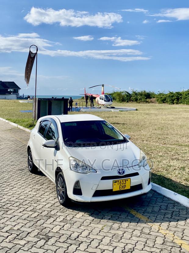 Toyota Aqua 2014 White