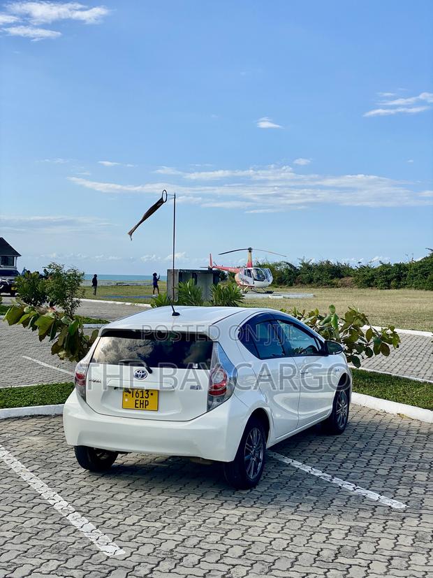Toyota Aqua 2014 White