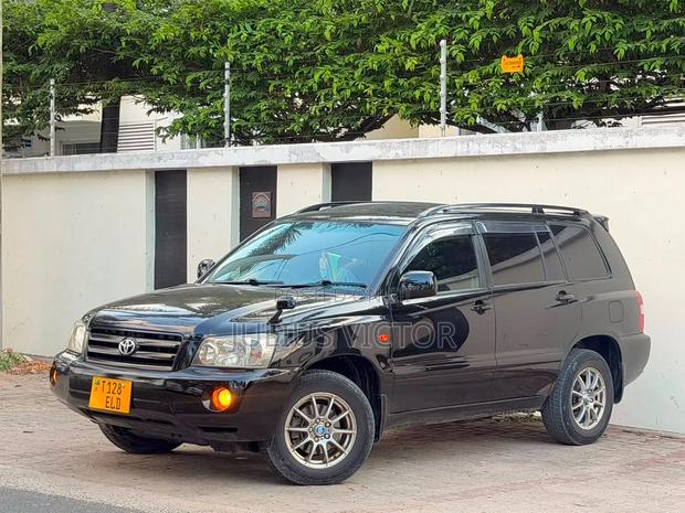 Toyota Kluger 2005 Black