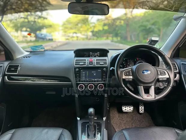 Subaru Forester 2016 White