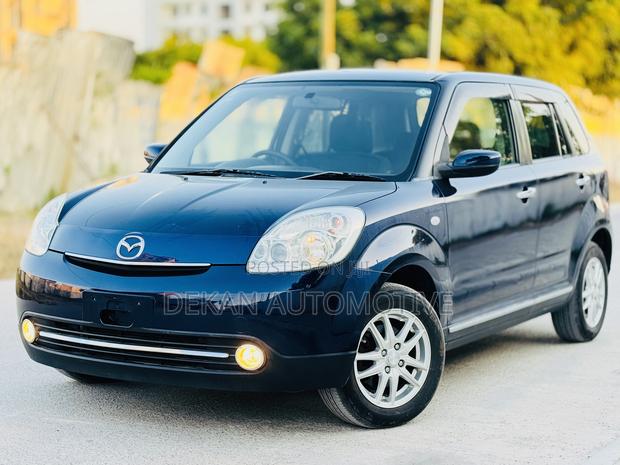 Mazda Verisa 2008 Blue