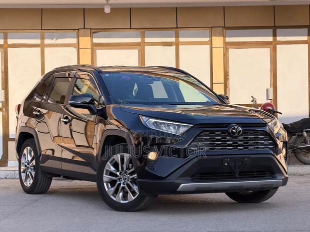 Toyota RAV4 2020 Black