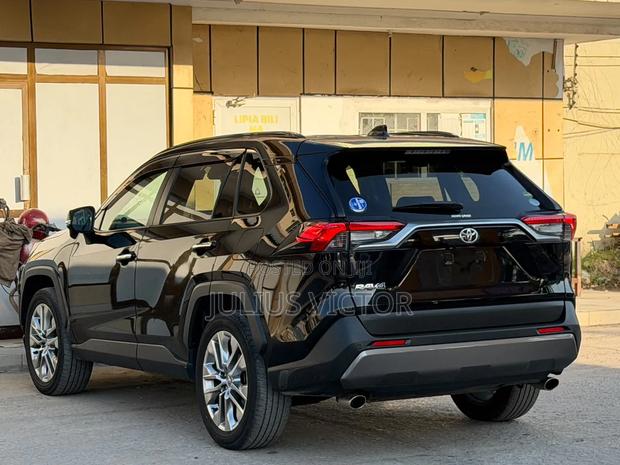 Toyota RAV4 2020 Black