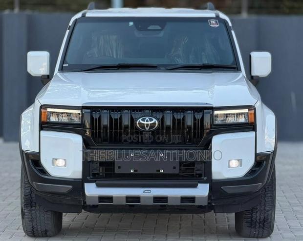 New Toyota Land Cruiser Prado 2025 White
