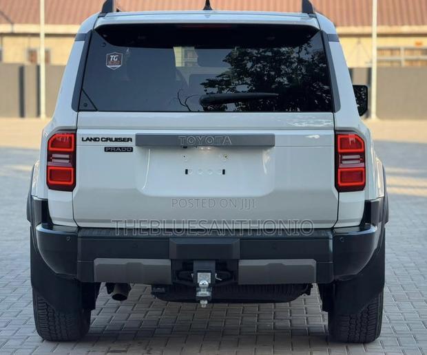 New Toyota Land Cruiser Prado 2025 White