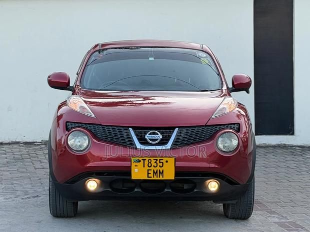 Nissan Juke 2012 Red