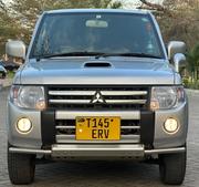 Mitsubishi Pajero 2009 Silver for sale
