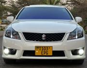 Toyota Crown 2010 White for sale
