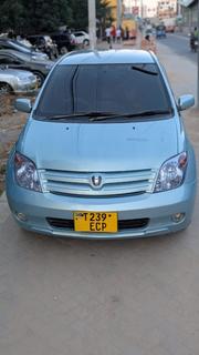 Toyota IST 2006 Blue for sale