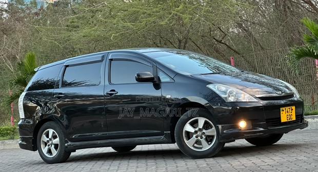Toyota Wish 2005 Black