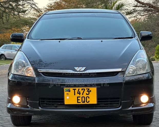 Toyota Wish 2005 Black