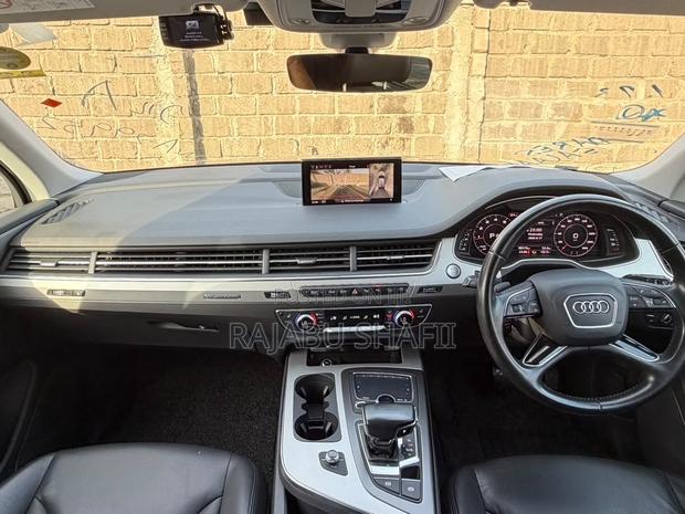 Audi Q7 3.0T Premium AWD quattro 2017 Black