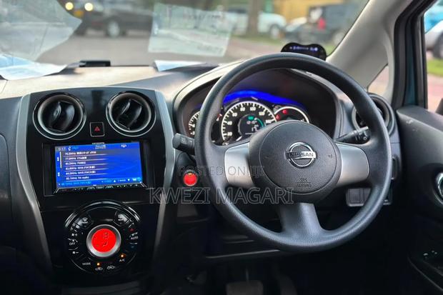 Nissan Note 2012 Blue