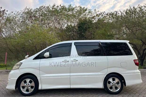 Toyota Alphard 2007 White