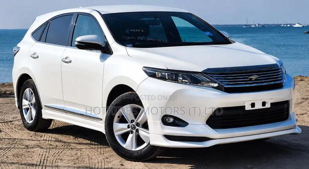 Toyota Harrier 2014 White