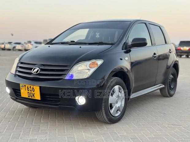 Toyota IST 2006 Black