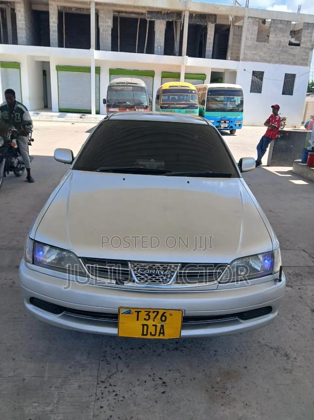 Toyota Carina 2001 Silver