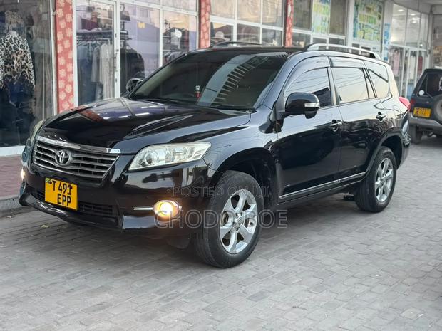 Toyota Vanguard 2010 Black