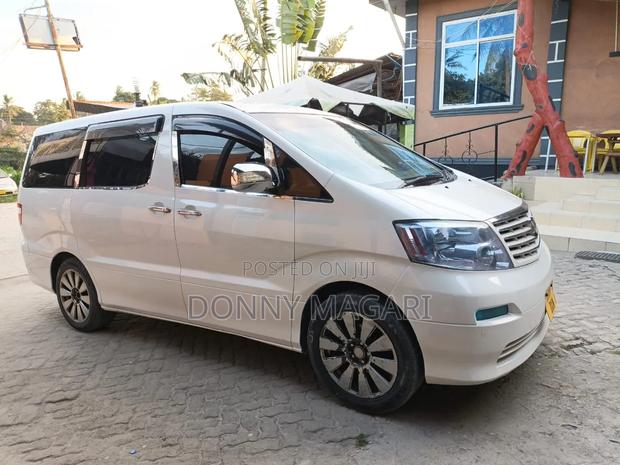 Toyota Alphard 2004 White