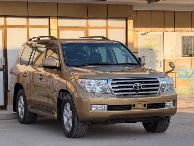 Toyota Land Cruiser 2008 Gold
