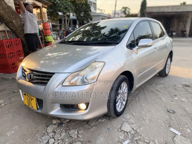 Toyota Blade 2007 Silver