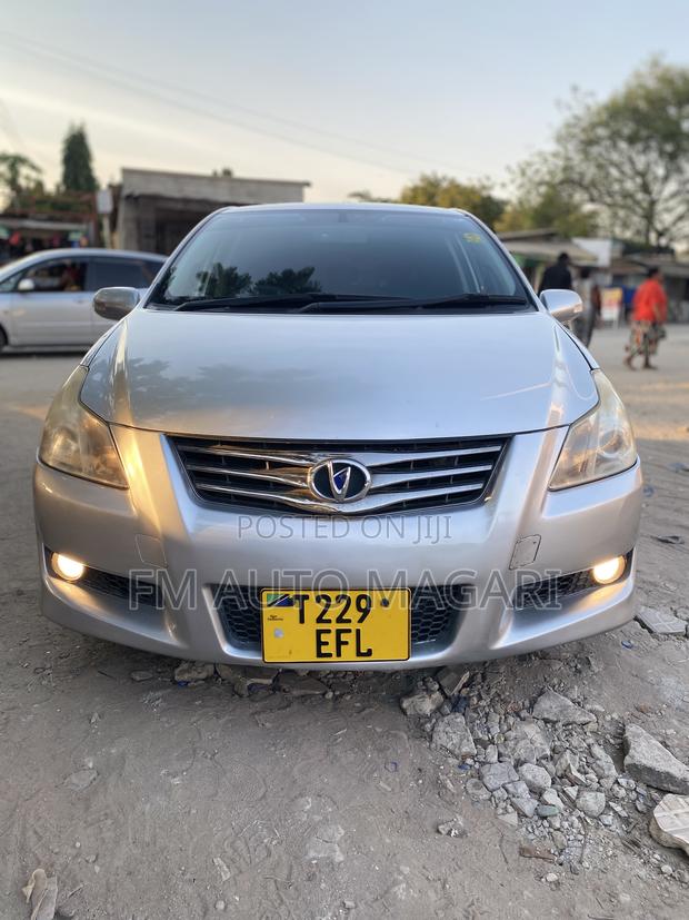 Toyota Blade 2007 Silver