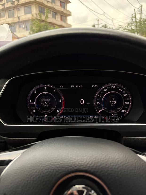 Volkswagen Tiguan 2019 Black