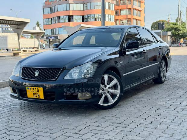 Toyota Crown 2007 Black