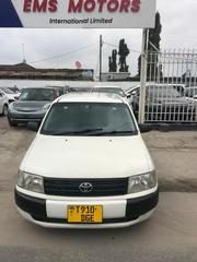 Toyota Probox 2004 White for sale