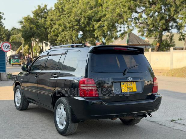Toyota Kluger 2006 Black