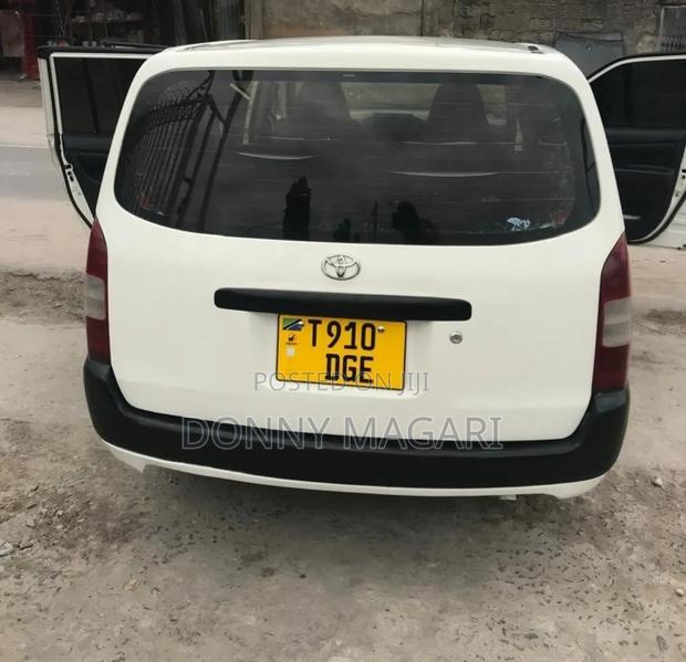 Toyota Probox 2011 White