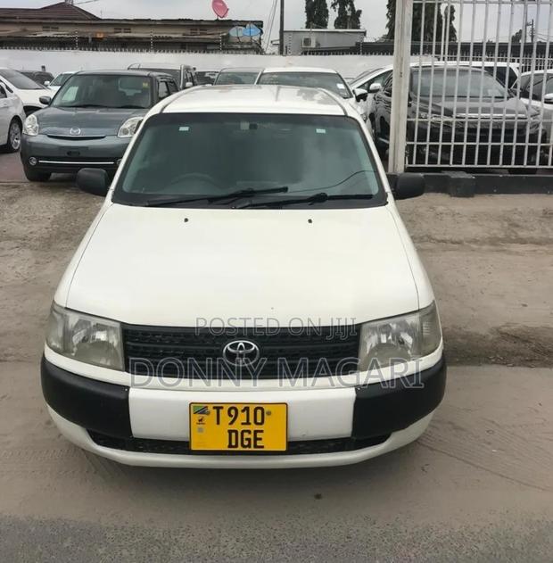 Toyota Probox 2011 White