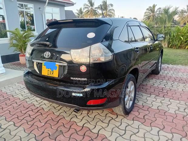 Toyota Harrier 2006 Black